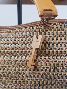 Fossil Raffia Straw Woven Boho Bag Purse Wooden Handles Leather Trim